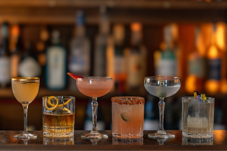 Inn at Stockbridge's pub cocktails and specialty drinks 